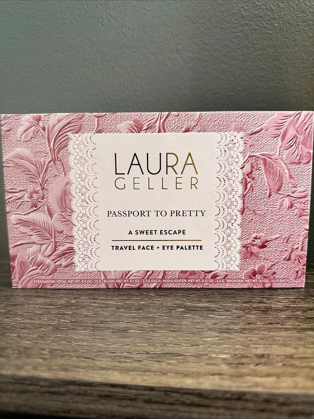Laura Geller Passport to Pretty Travel Face + Eye Palette
